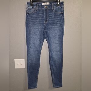 Hollister High Rise Super Skinny Jeans Size 29